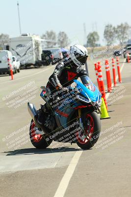 media/Sep-20-2025-TrackDaz (Sat) [[27f0cde673]]/Around the Pits/